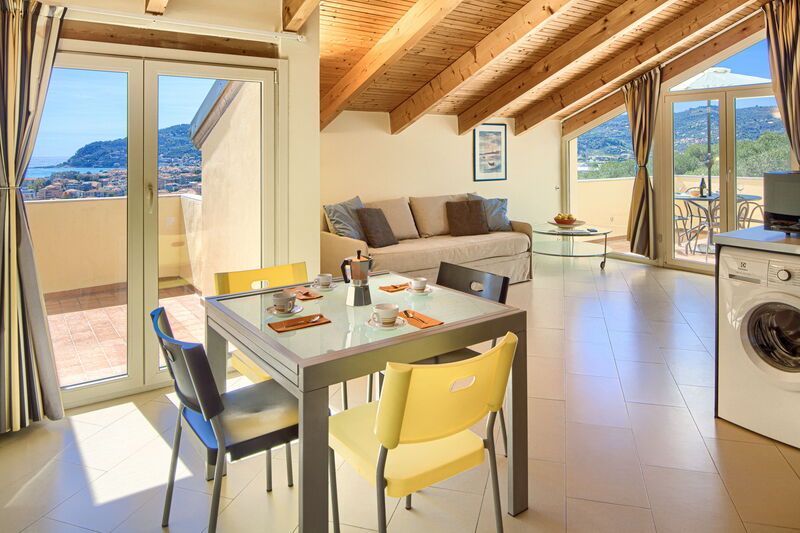 Villa Il Poggiolo Apartments - Diano Marina
